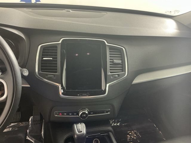 Used 2021 Volvo XC90 T5 Momentum w/ Climate Package AWD/4WD image 31