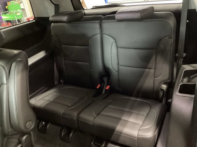 Used 2023 GMC Acadia SLT w/ Elevation Edition AWD/4WD image 14