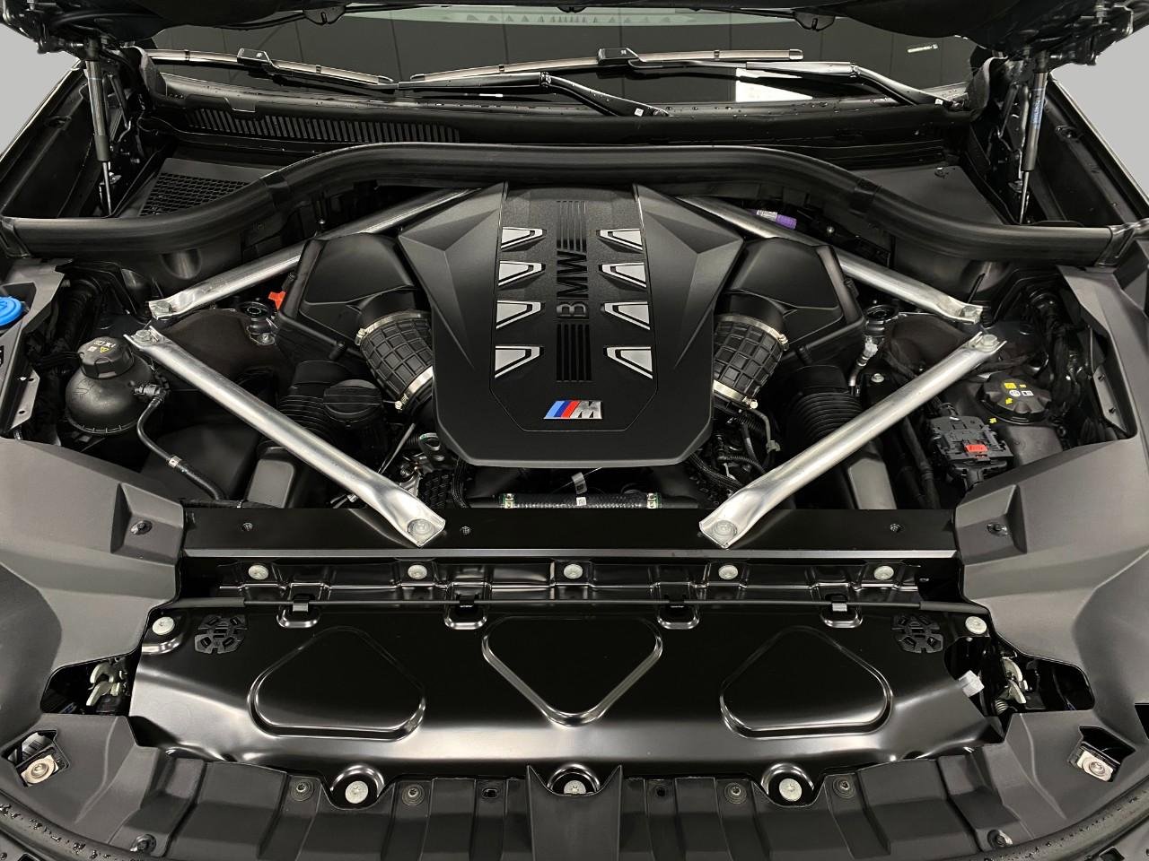 New 2026 BMW X7 M60i image 13