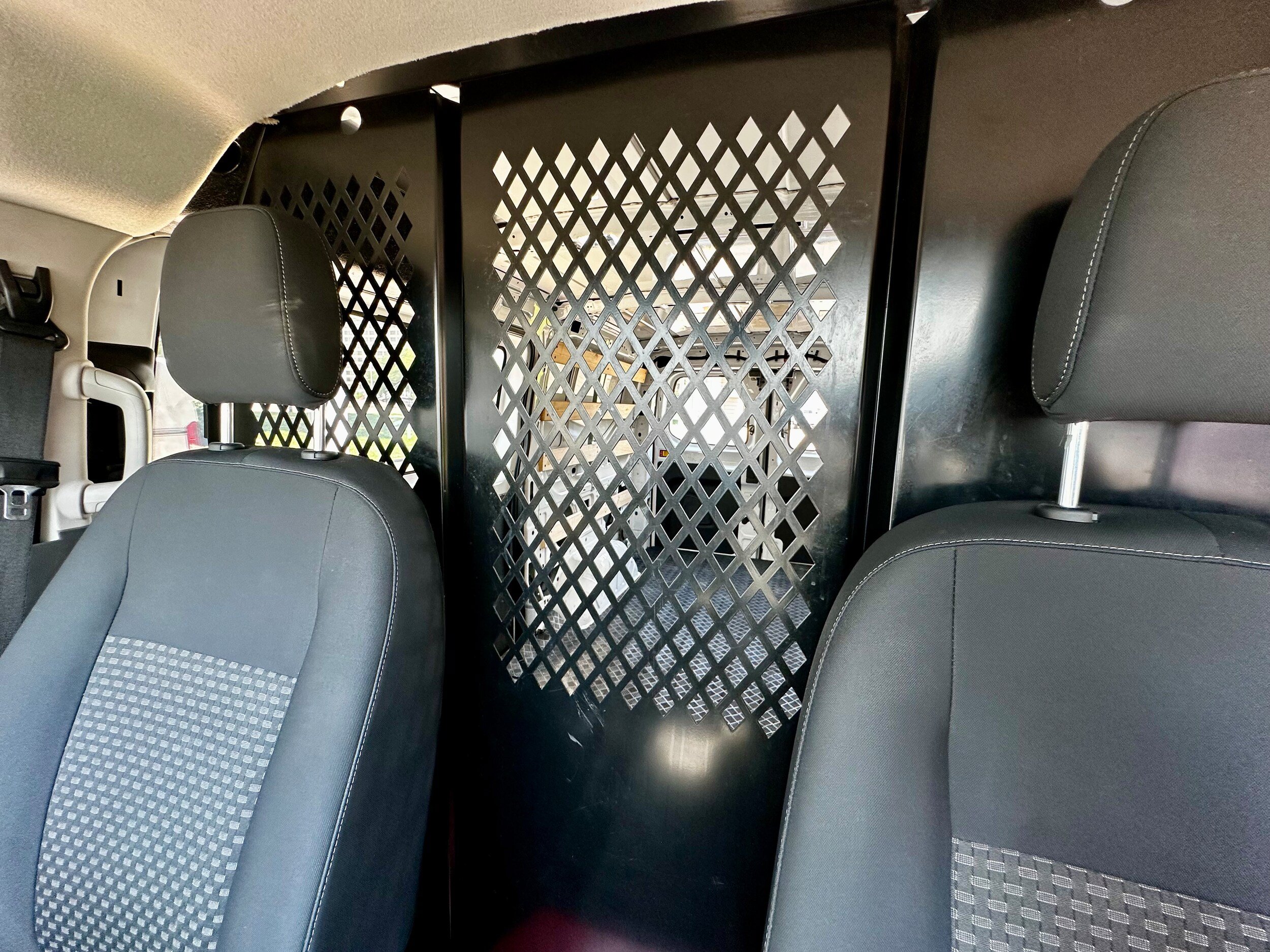 Used 2024 Ford Transit 250 Low Roof w/ Exterior Upgrade Package RWD image 5