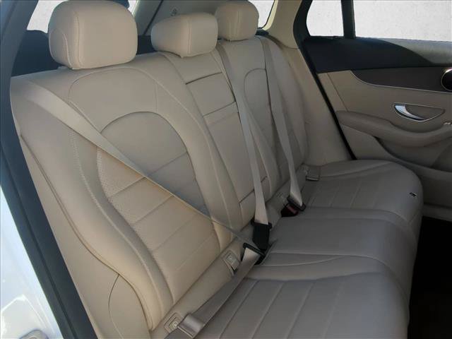 Used 2021 Mercedes-Benz GLC 300 image 19