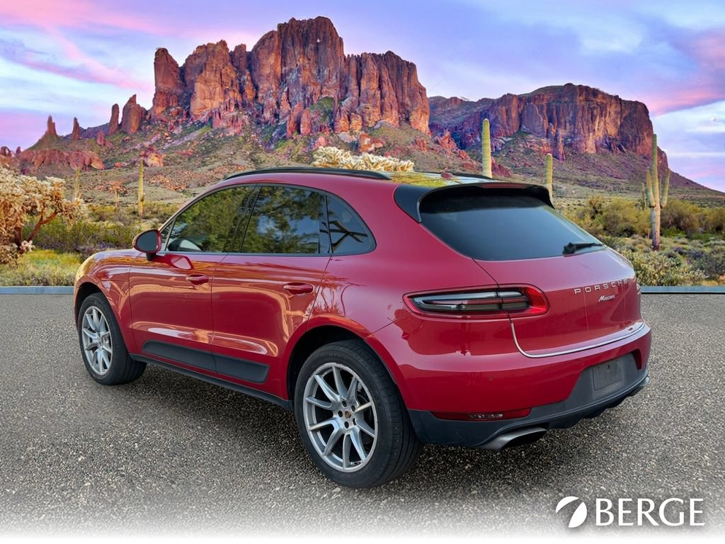 Used 2017 Porsche Macan AWD/4WD image 4