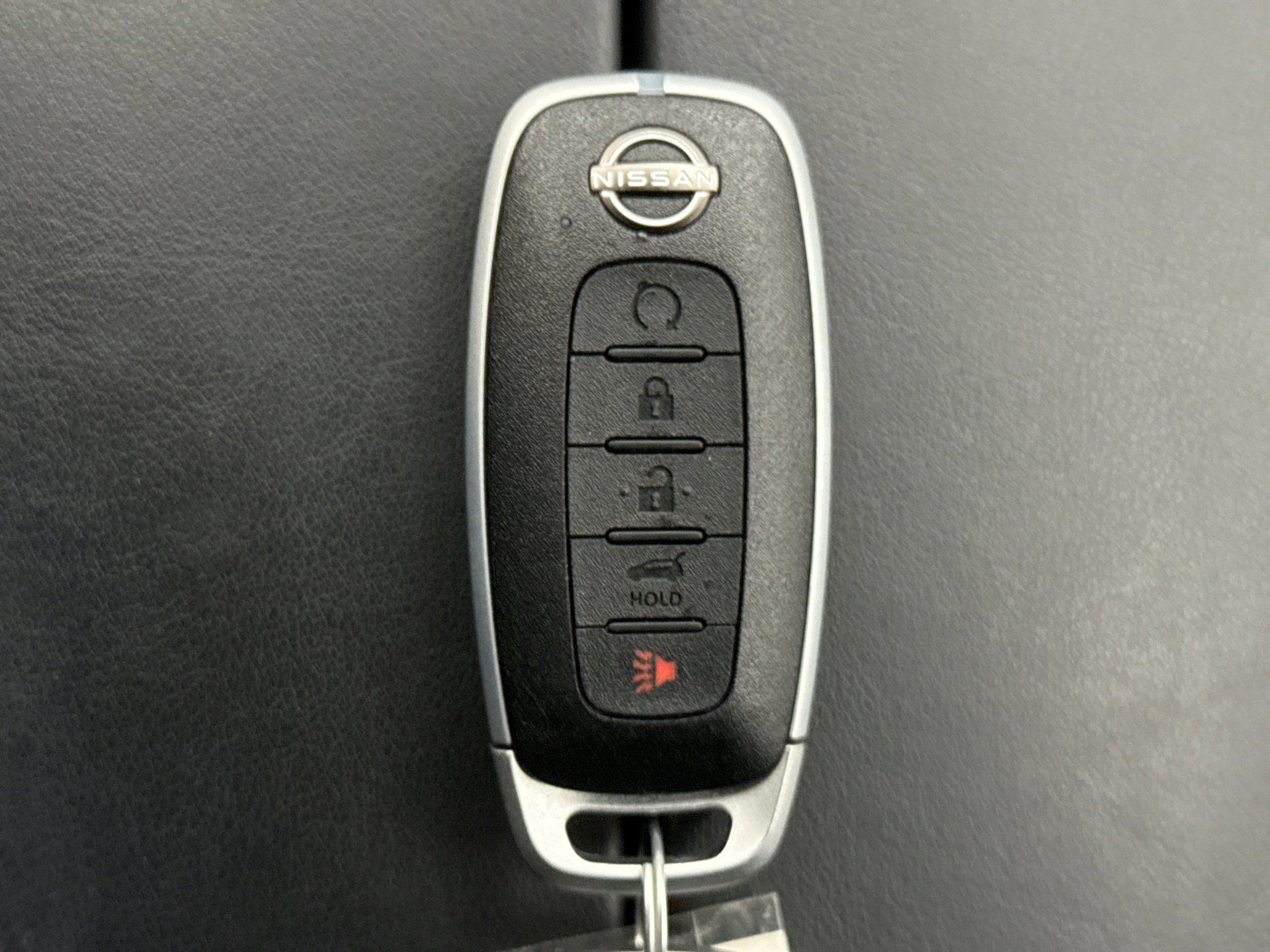 Used 2023 Nissan Rogue SL AWD/4WD image 10