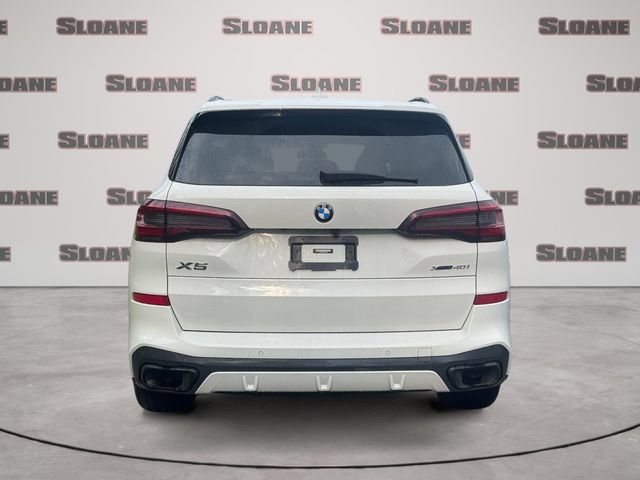 Used 2022 BMW X5 xDrive40i w/ M Sport Package AWD/4WD image 4