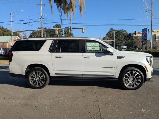 New 2026 GMC Yukon XL Denali w/ Denali Reserve Package image 4
