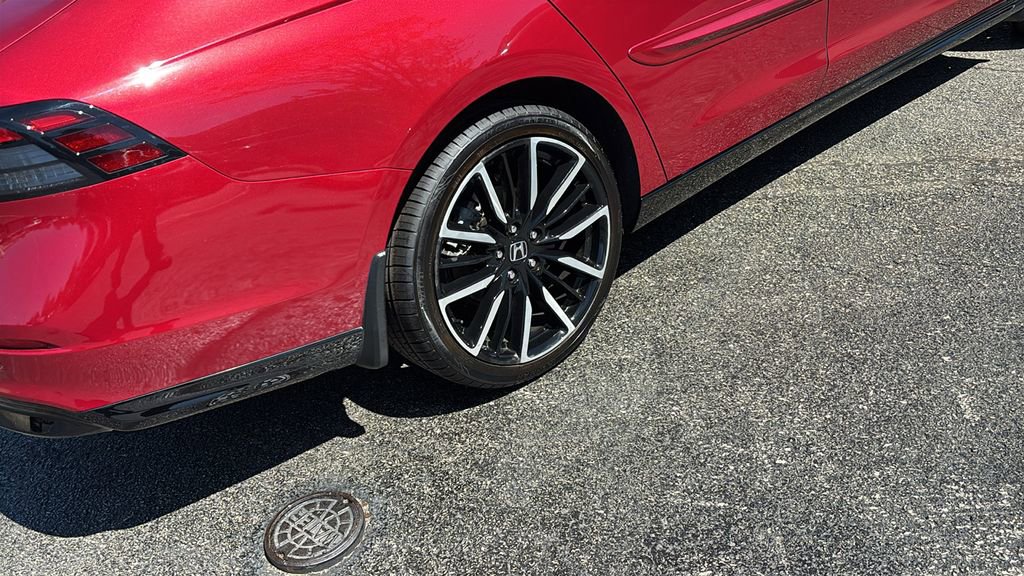 Used 2023 Honda Accord Touring image 8