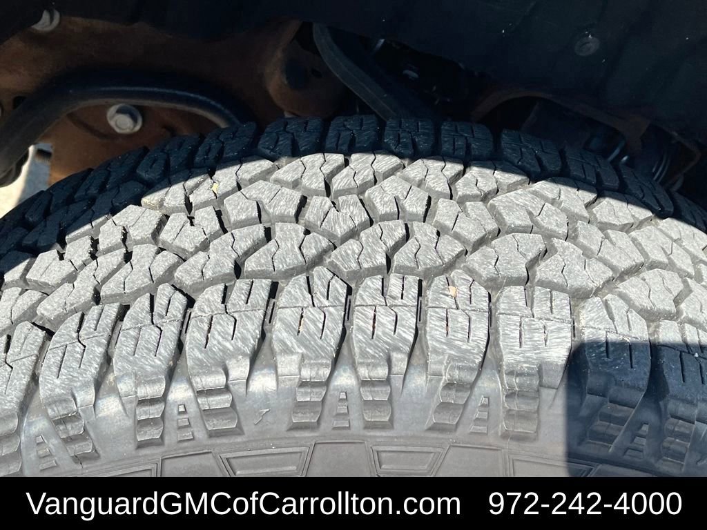 Used 2025 Chevrolet Silverado 2500 Custom w/ Custom Convenience Package image 22