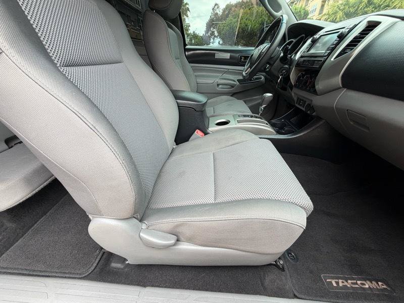 Used 2013 Toyota Tacoma PreRunner w/ TRD Off-Road Pkg RWD image 57