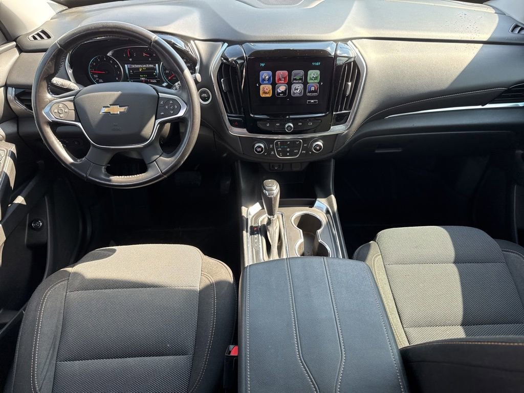 Used 2018 Chevrolet Traverse LT w/ LPO, Floor Liner Package image 12