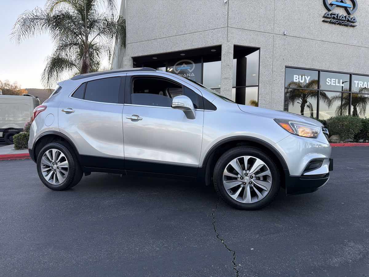 Used 2018 Buick Encore Preferred image 8