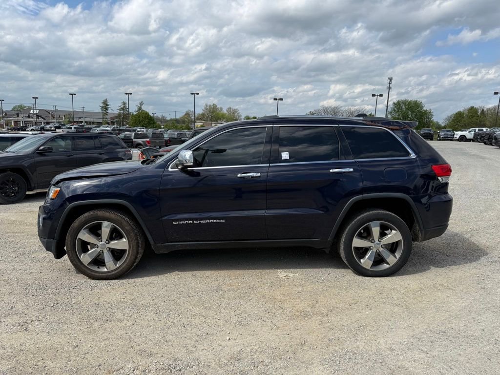 Used 2015 Jeep Grand Cherokee Limited w/ Luxury Group II image 9