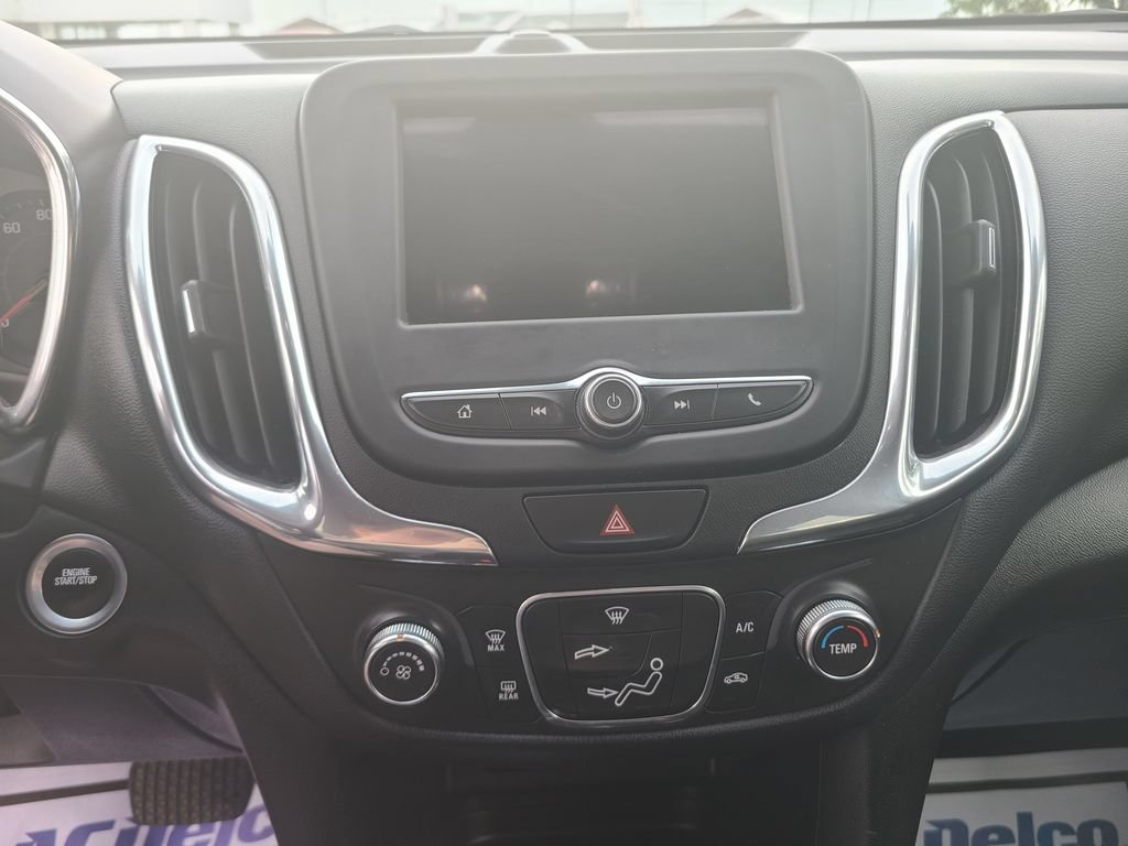 Used 2019 Chevrolet Equinox LT FWD image 16