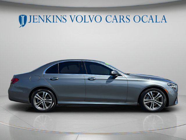 Used 2023 Mercedes-Benz E 350 4MATIC Sedan image 2