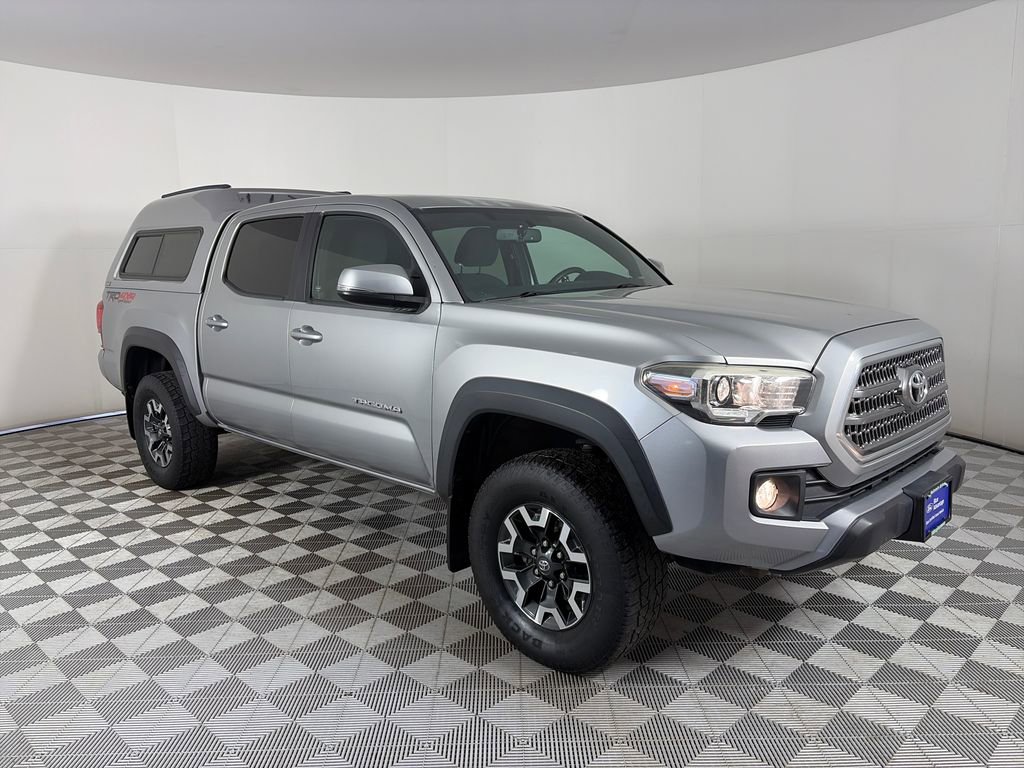Used 2017 Toyota Tacoma TRD Off-Road w/ Premium & Technology Package AWD/4WD 360° Tour