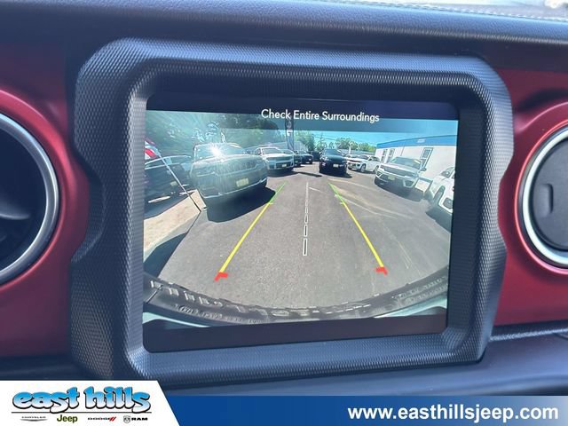 Used 2021 Jeep Wrangler Unlimited Rubicon AWD/4WD image 36