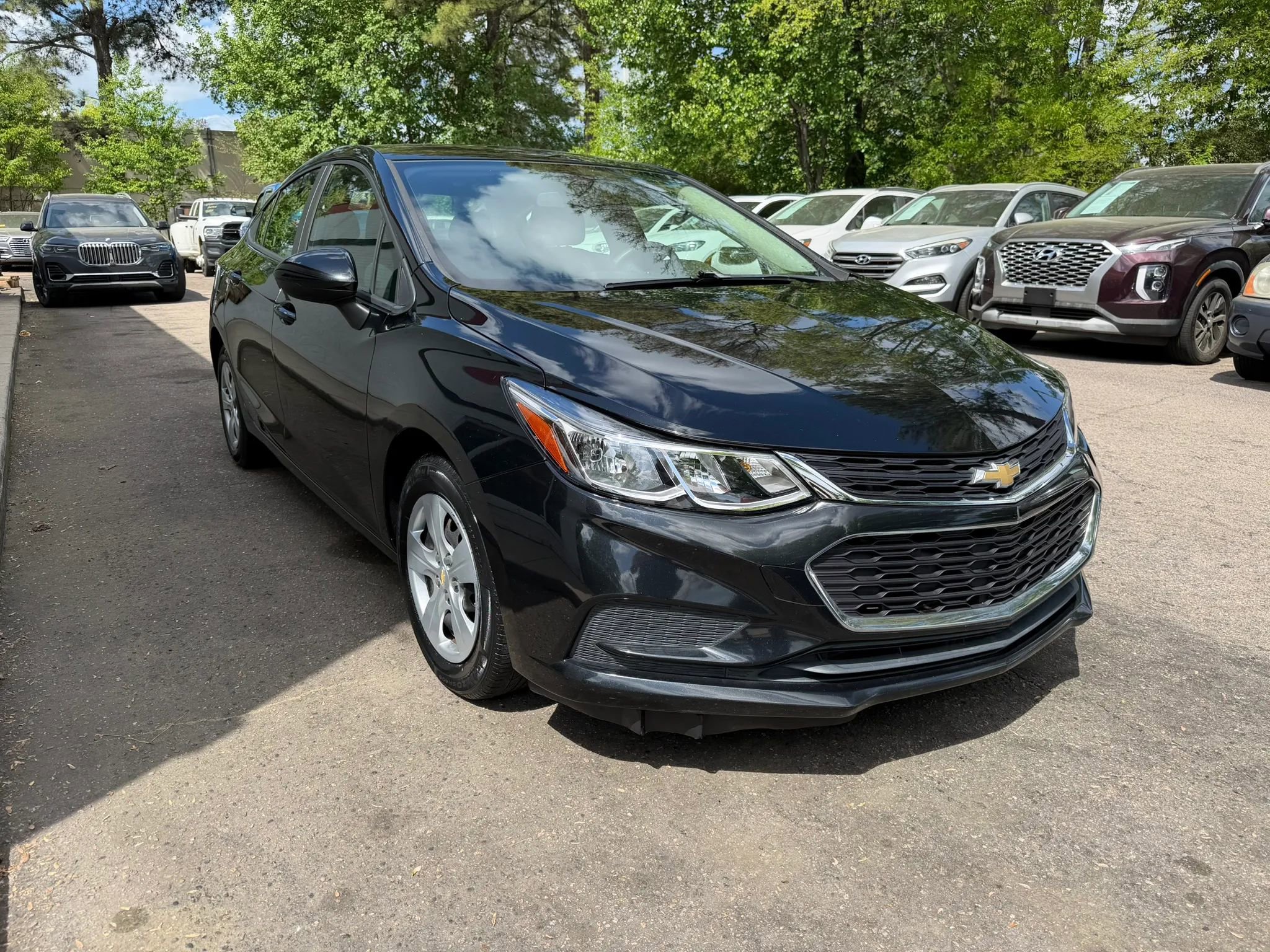 Used 2017 Chevrolet Cruze LS image 4