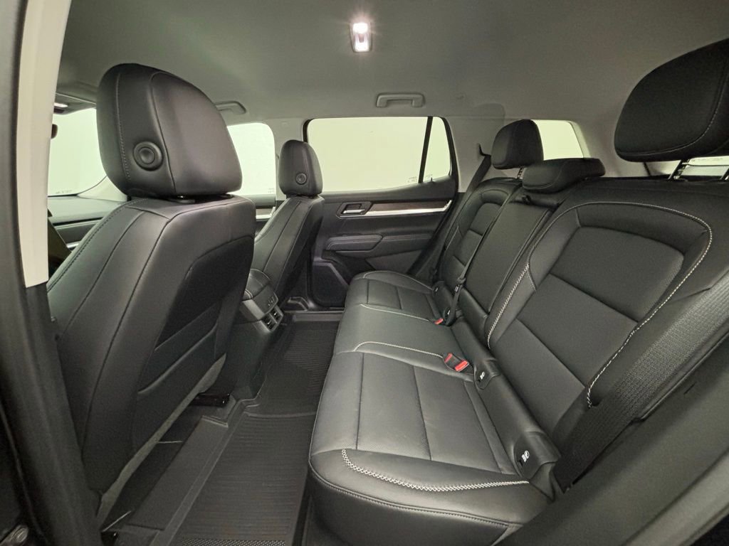 New 2026 GMC Terrain Denali w/ LPO, Floor Liner Package image 41