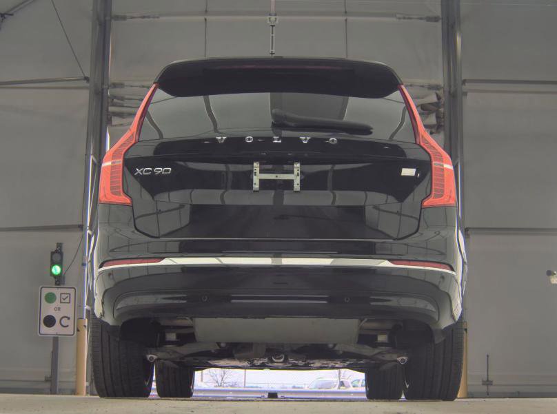 Used 2024 Volvo XC90 T8 Plus AWD/4WD image 12