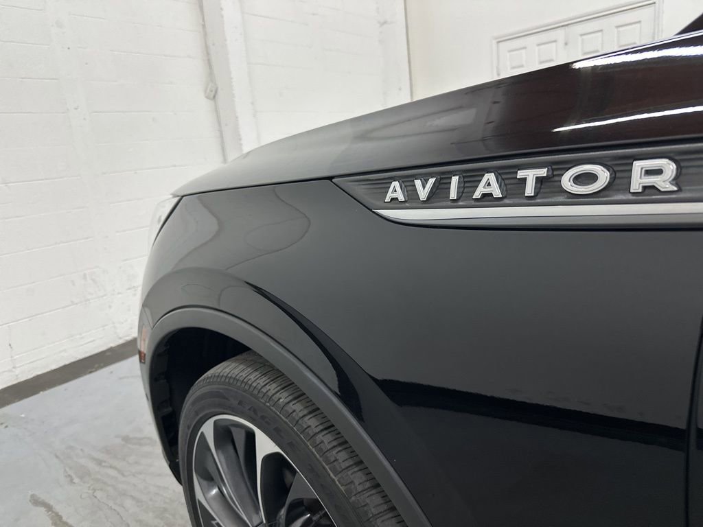 Used 2022 Lincoln Aviator Reserve w/ Equipment Group 201A image 15