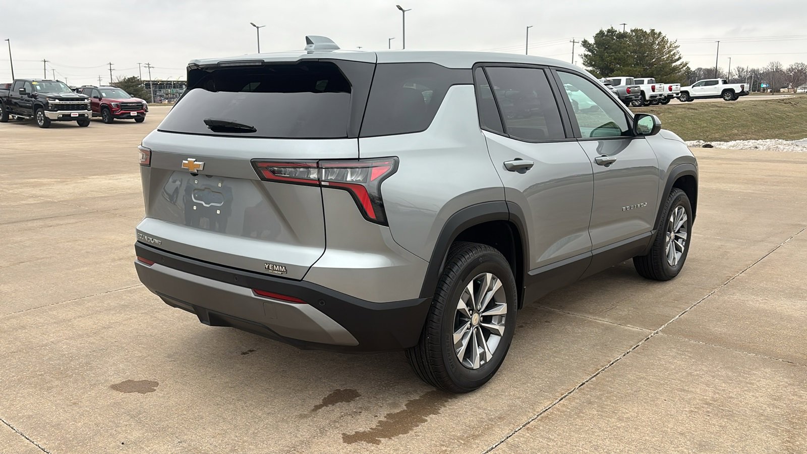 Used 2025 Chevrolet Equinox LT image 9