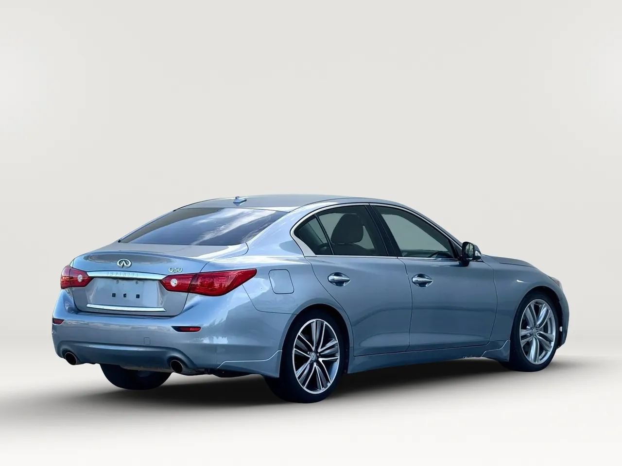 Used 2014 INFINITI Q50 Premium w/ Navigation Package RWD image 7