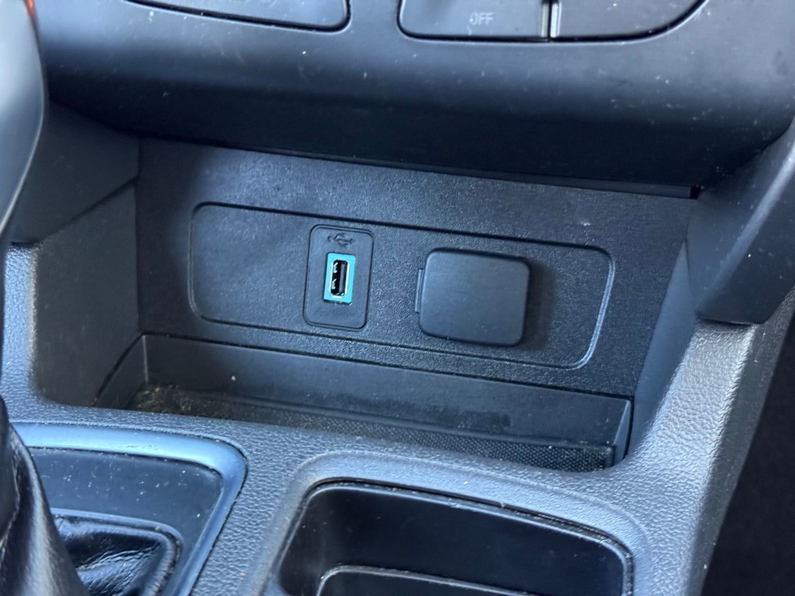 Used 2019 Ford Escape SEL image 23