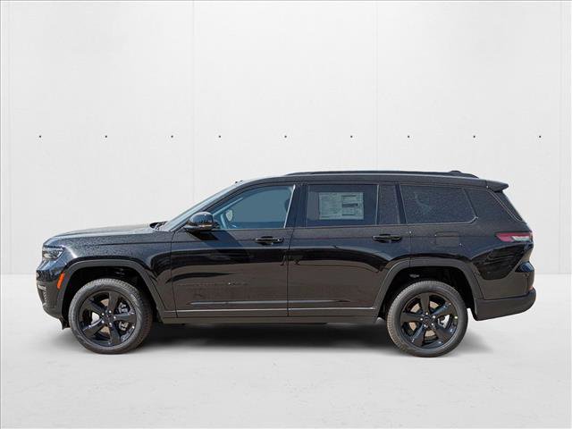 New 2025 Jeep Grand Cherokee L Limited w/ Black Appearance Package image 5