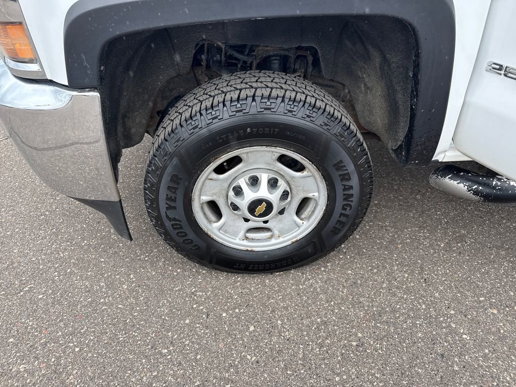 Used 2016 Chevrolet Silverado 2500 W/T AWD/4WD image 28