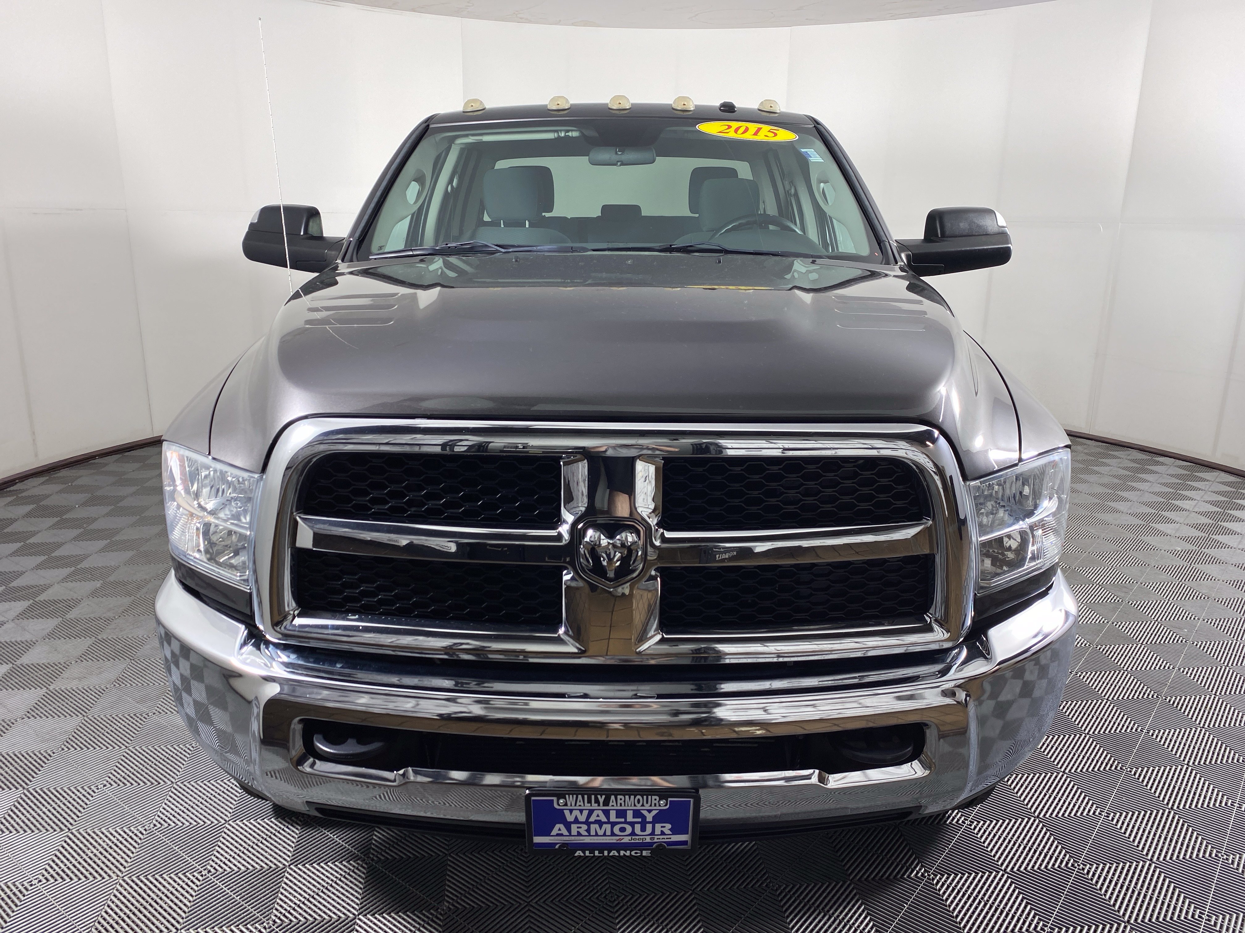 Used 2015 RAM 2500 Tradesman w/ Chrome Appearance Group AWD/4WD image 8