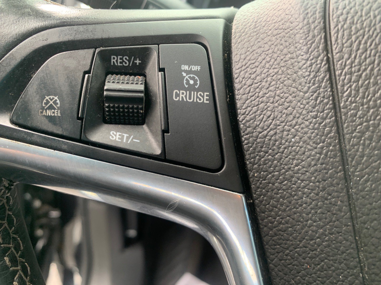Used 2014 Buick Encore FWD image 10