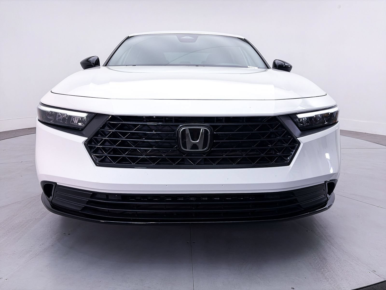Used 2023 Honda Accord Sport image 12