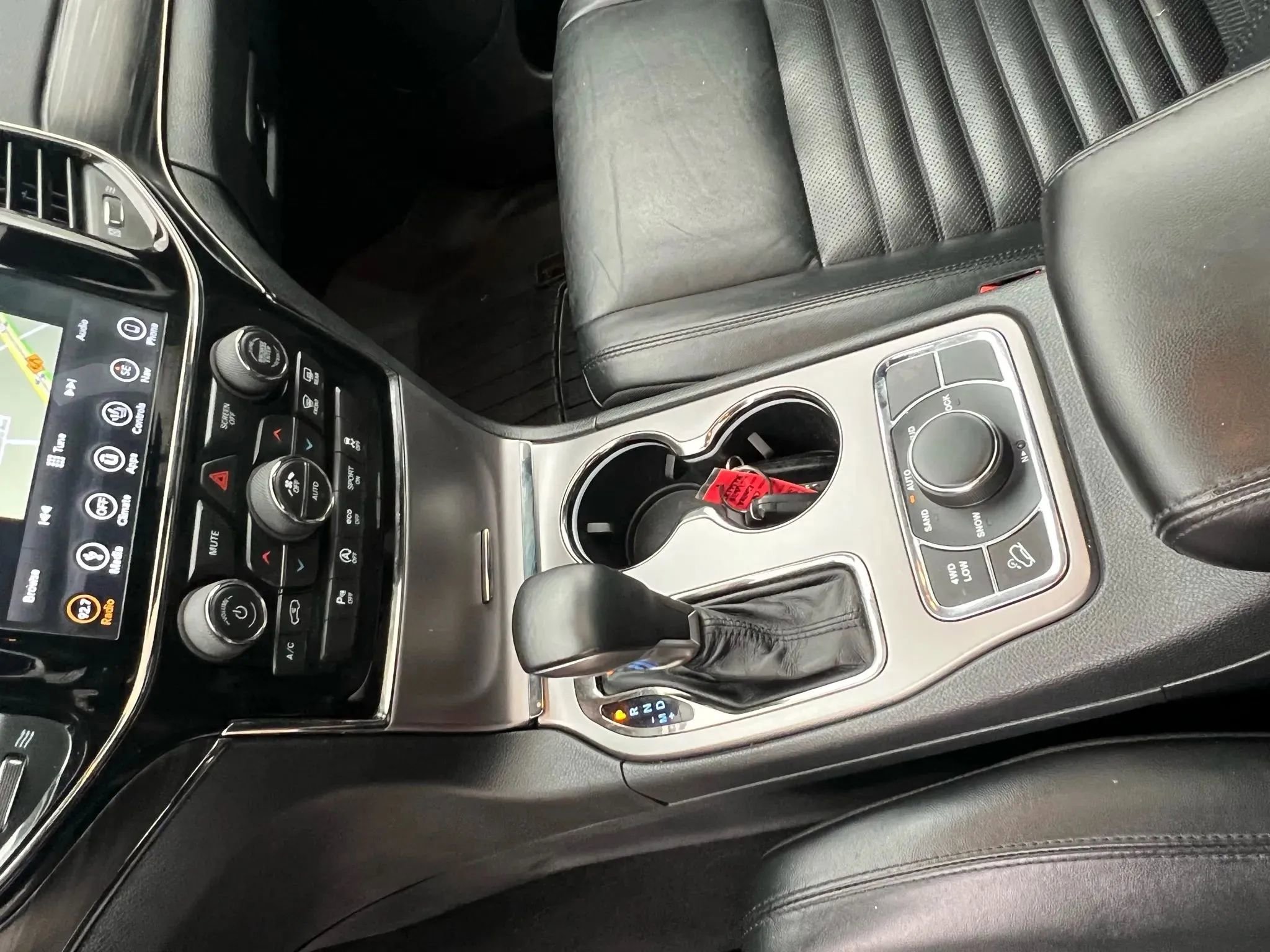 Used 2019 Jeep Grand Cherokee Limited X image 26