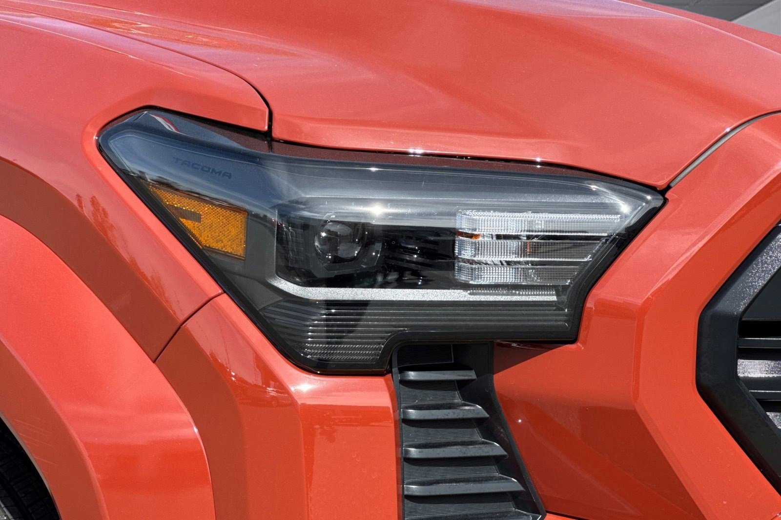 Certified 2025 Toyota Tacoma TRD Sport w/ TRD Sport Upgrade Package image 9