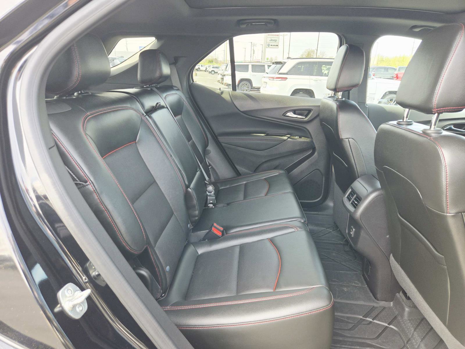 Used 2024 Chevrolet Equinox RS w/ RS Leather Package image 16