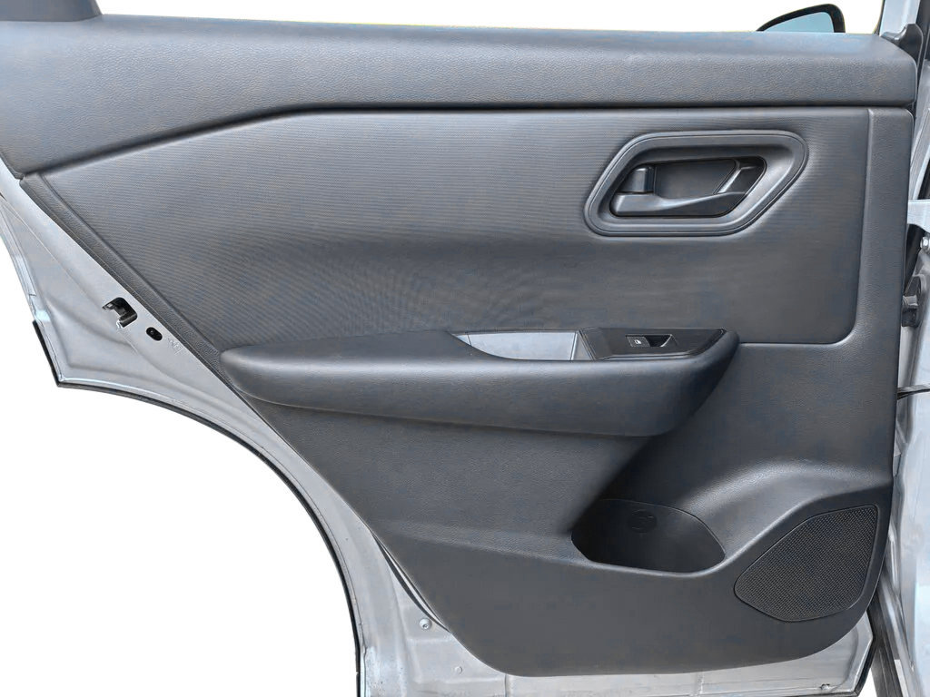Used 2024 Nissan Rogue S AWD/4WD image 22