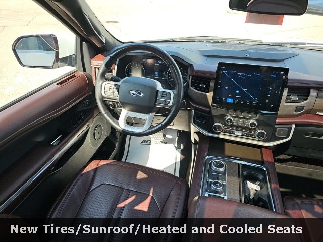 Used 2023 Ford Expedition Max Limited image 29