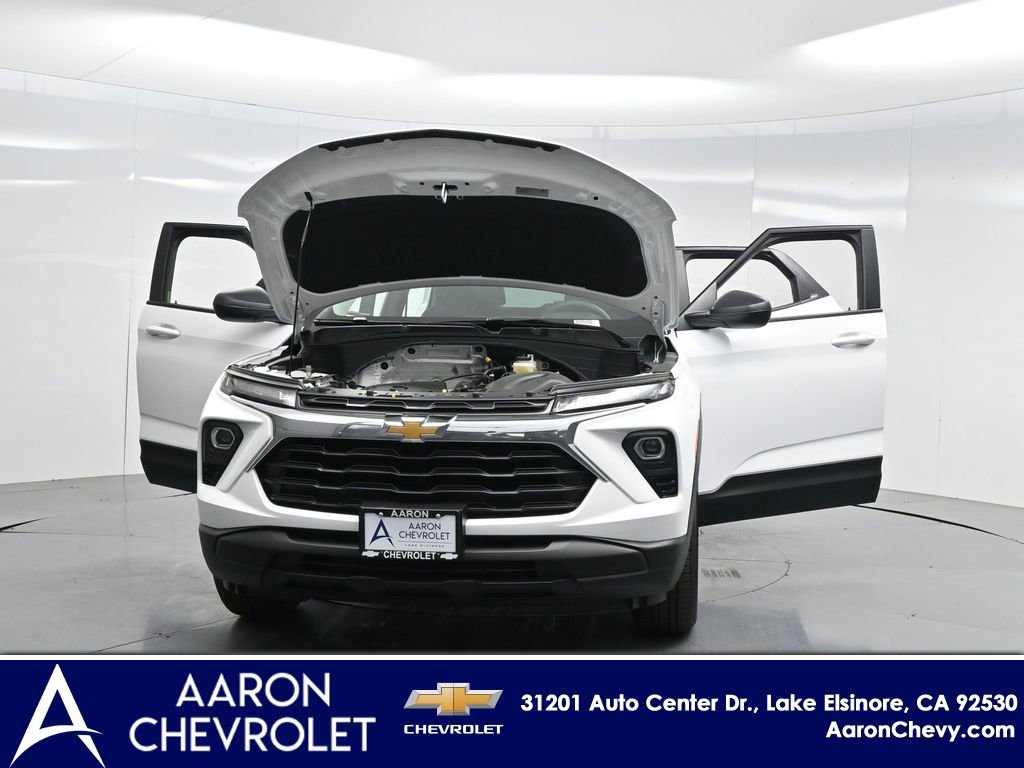 New 2026 Chevrolet TrailBlazer LS w/ LPO, Blackout Package AWD/4WD image 44