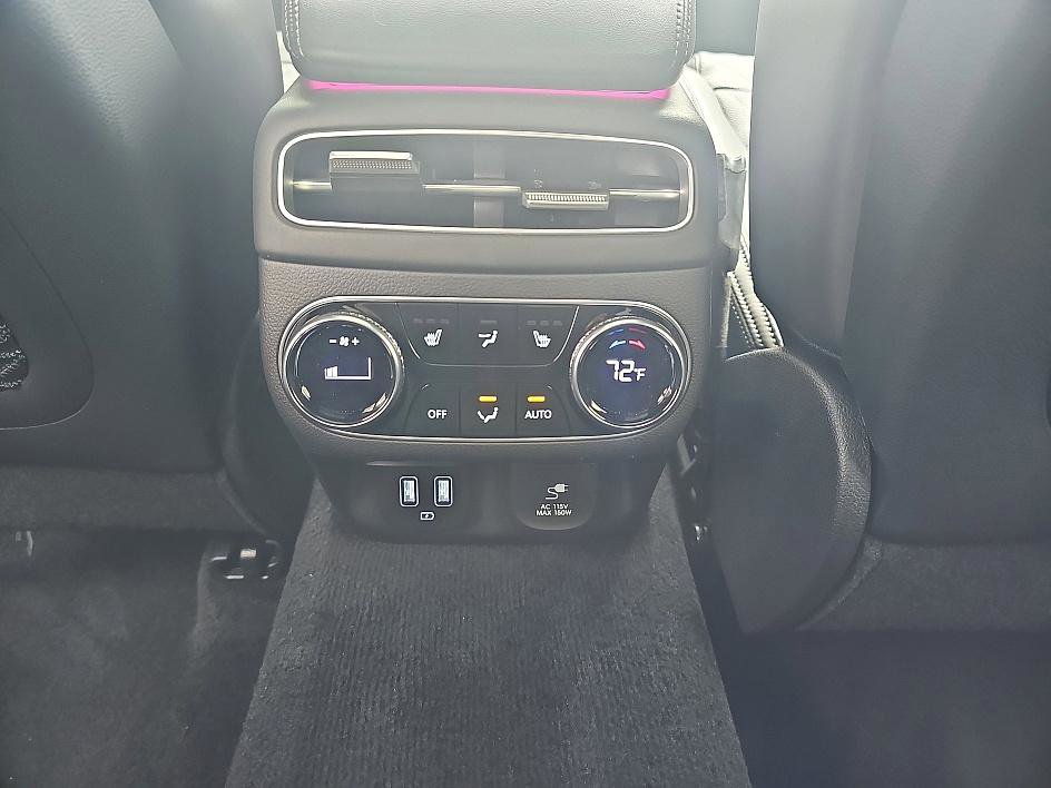 Used 2025 Genesis GV70 3.5T Sport w/ Sport Prestige Package image 34