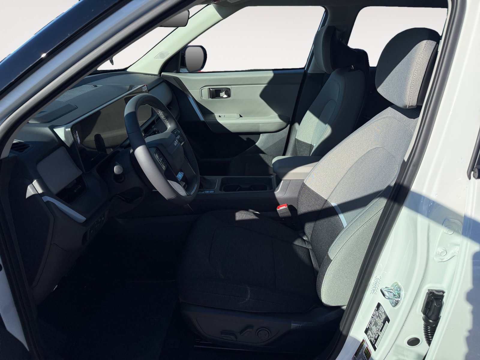 New 2027 Kia Seltos S FWD image 10