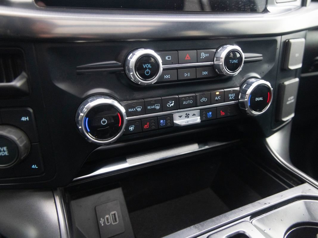 Used 2025 Ford F150 Lariat AWD/4WD image 26