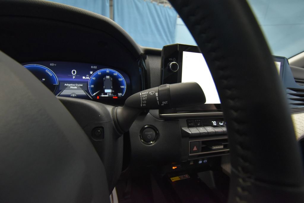 Used 2025 Toyota Camry XLE AWD/4WD image 13