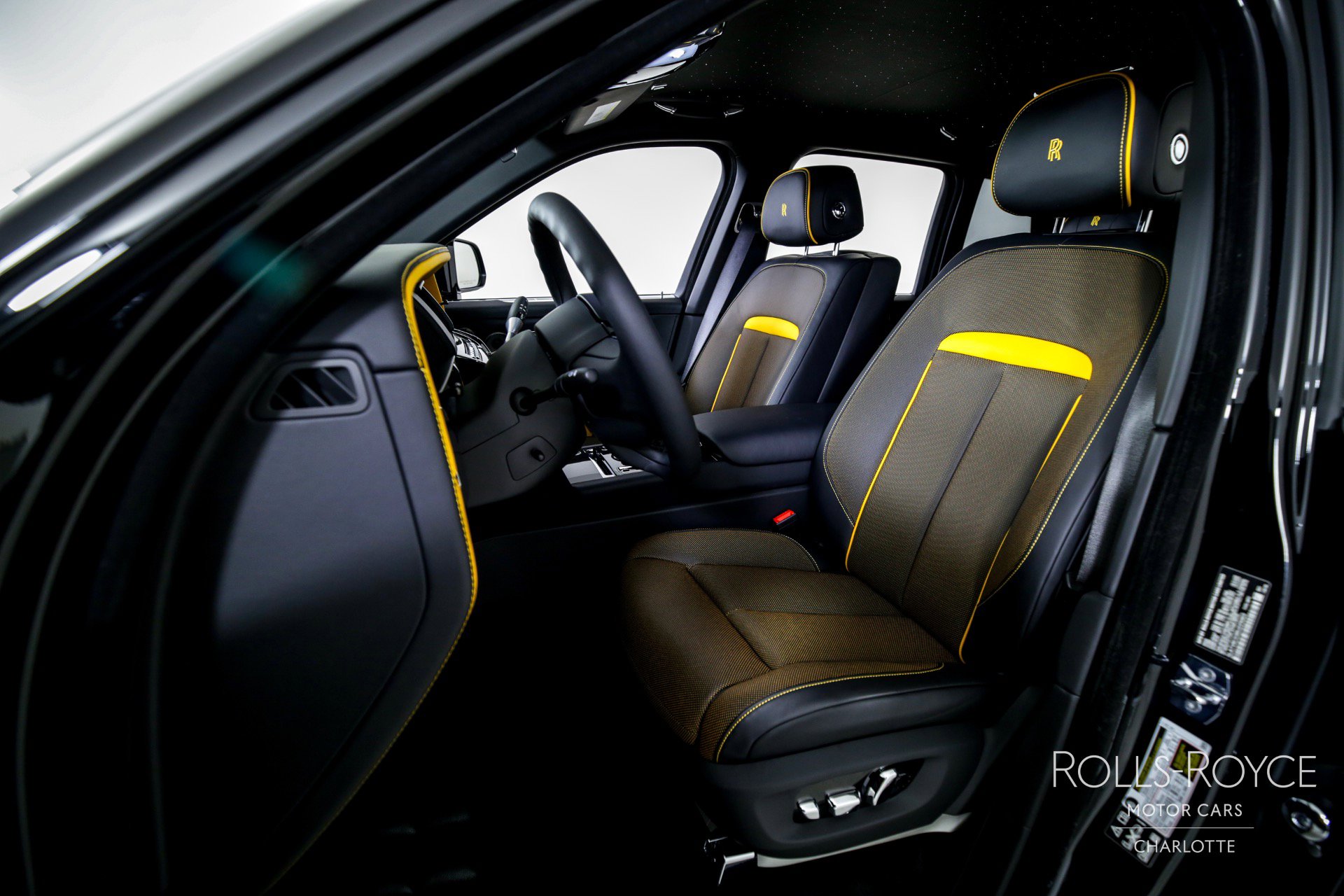 Certified 2024 Rolls-Royce Cullinan Black Badge w/ Dark Exterior Package AWD/4WD image 13