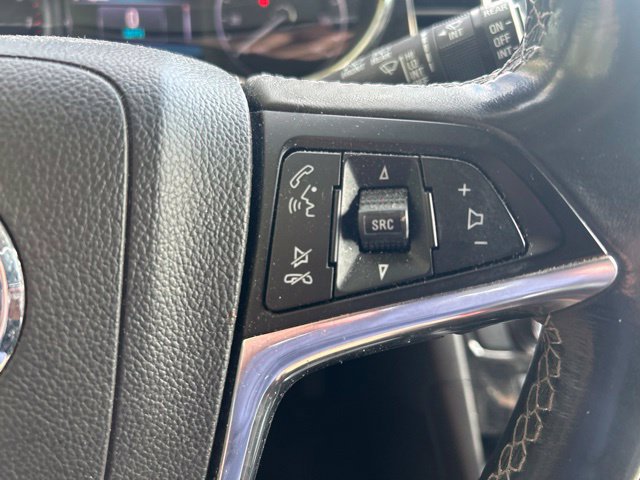Used 2019 Buick Encore Preferred AWD/4WD image 17