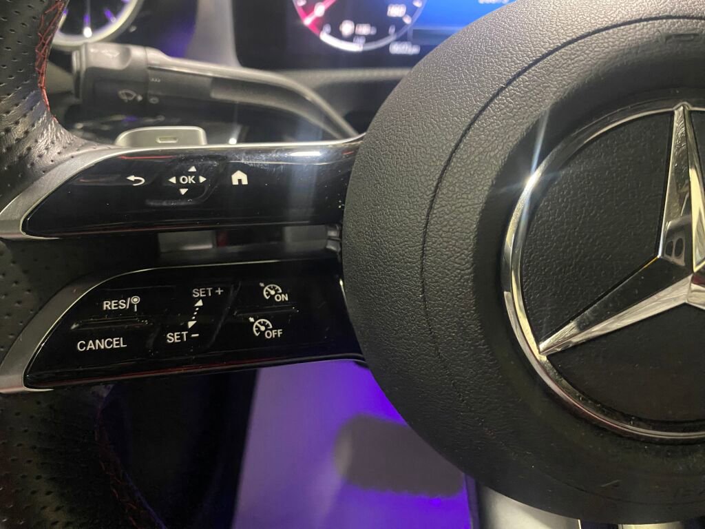 Certified 2024 Mercedes-Benz CLA 250 4MATIC image 9