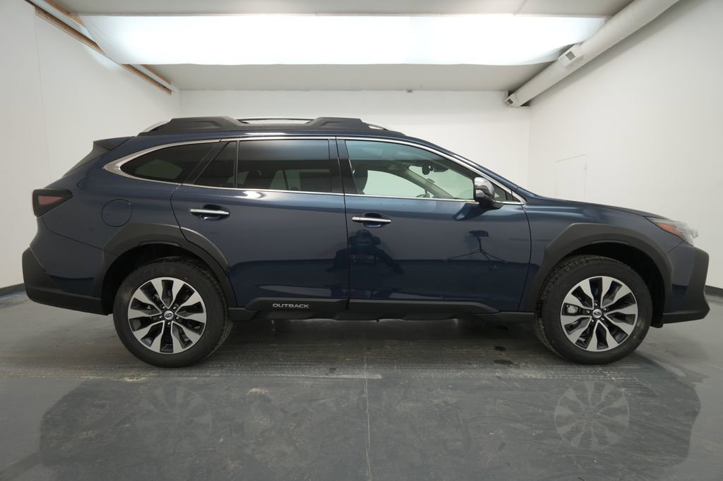 New 2025 Subaru Outback Touring XT image 8