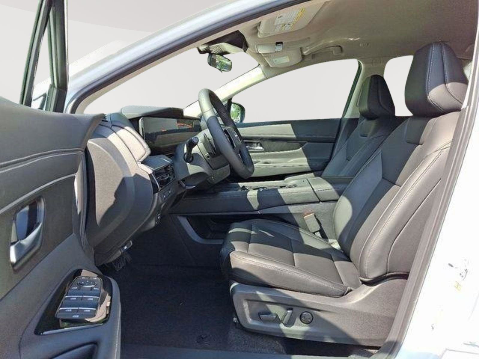 New 2025 Nissan Murano SV AWD/4WD image 9