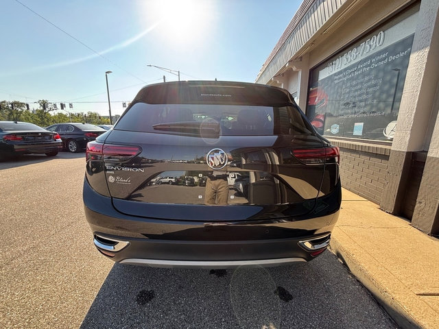 Used 2022 Buick Envision Essence w/ Safety Package image 7