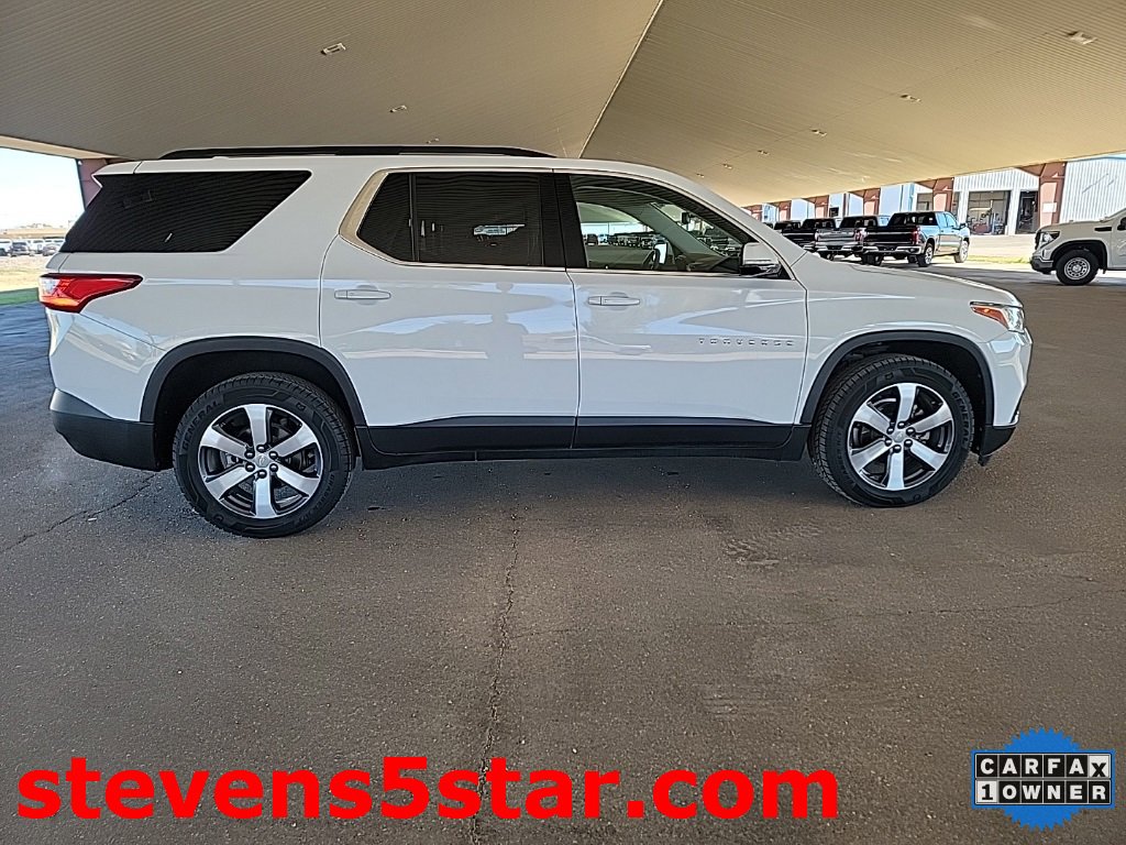 Used 2020 Chevrolet Traverse LT w/ LT Premium Package image 6