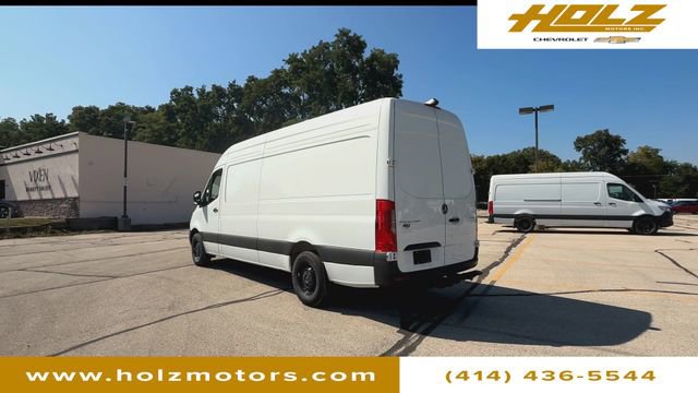Used 2025 Mercedes-Benz Sprinter 2500 image 6