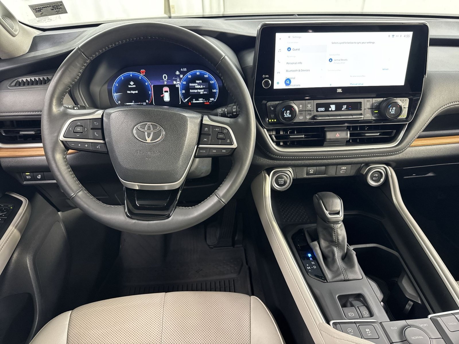 Used 2024 Toyota Grand Highlander AWD image 35